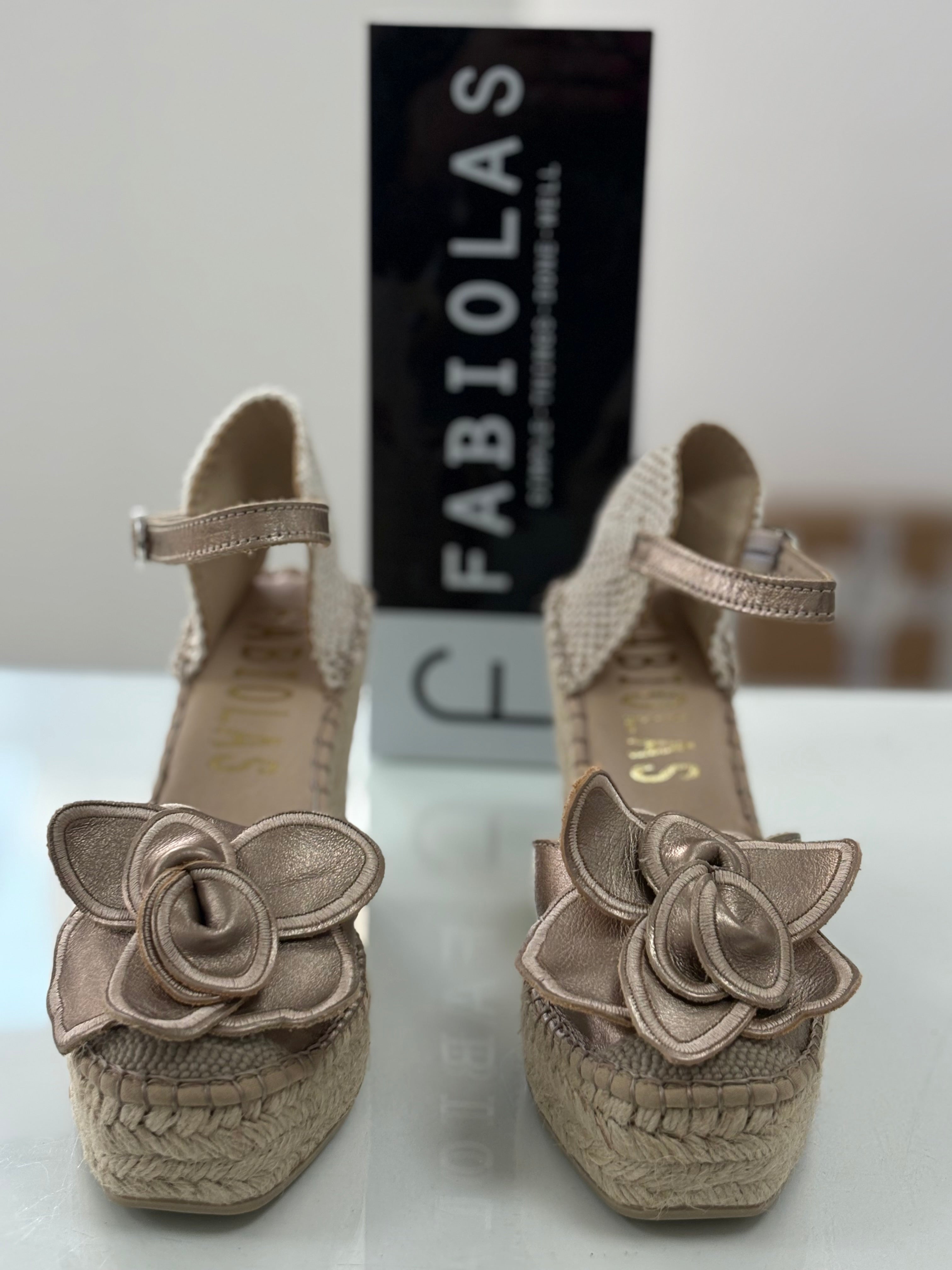Fabiolas Celia - Bronce -