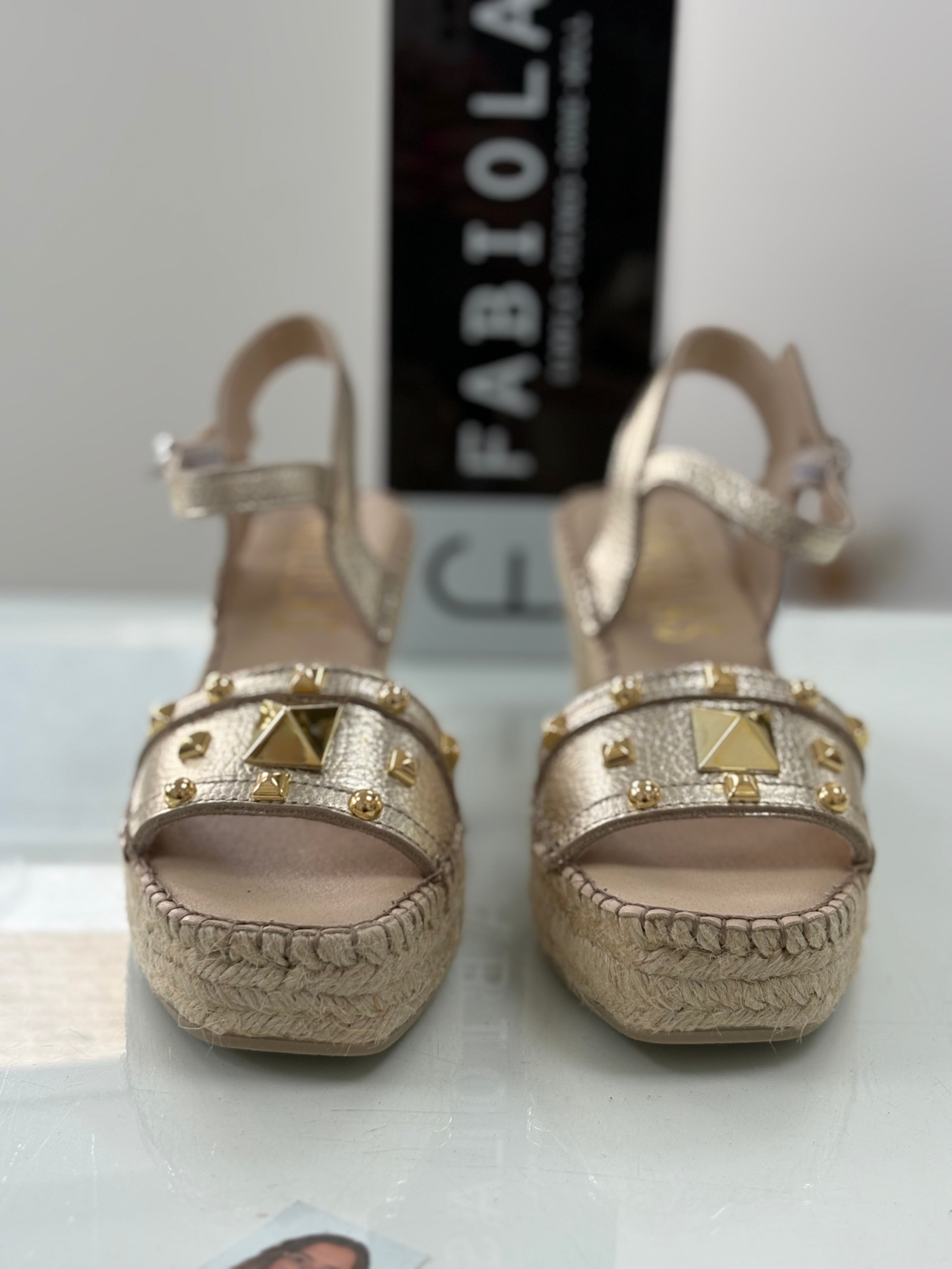 Fabiolas Tachas - Oro -