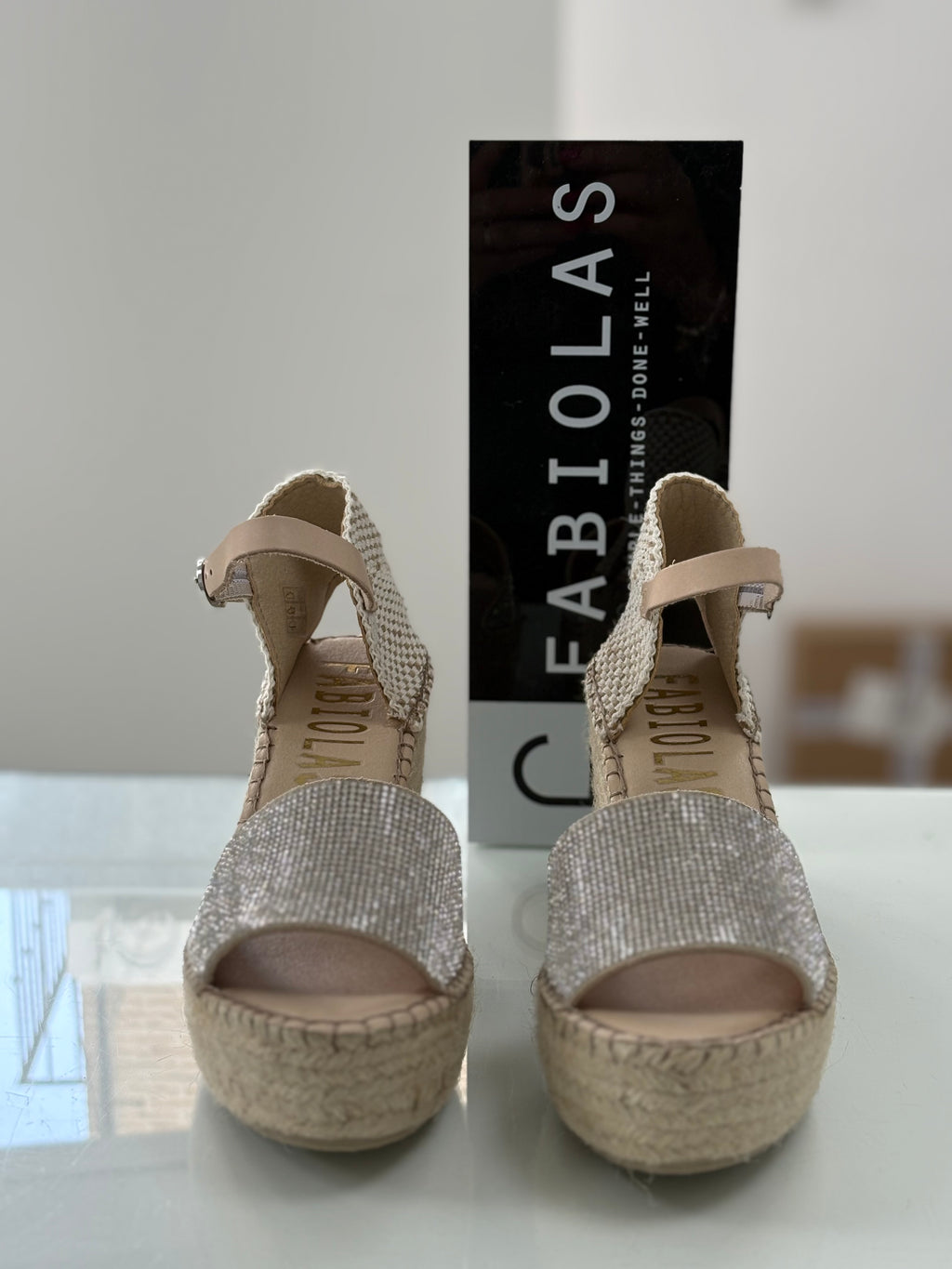 Fabiolas Descubierta - Brillo -