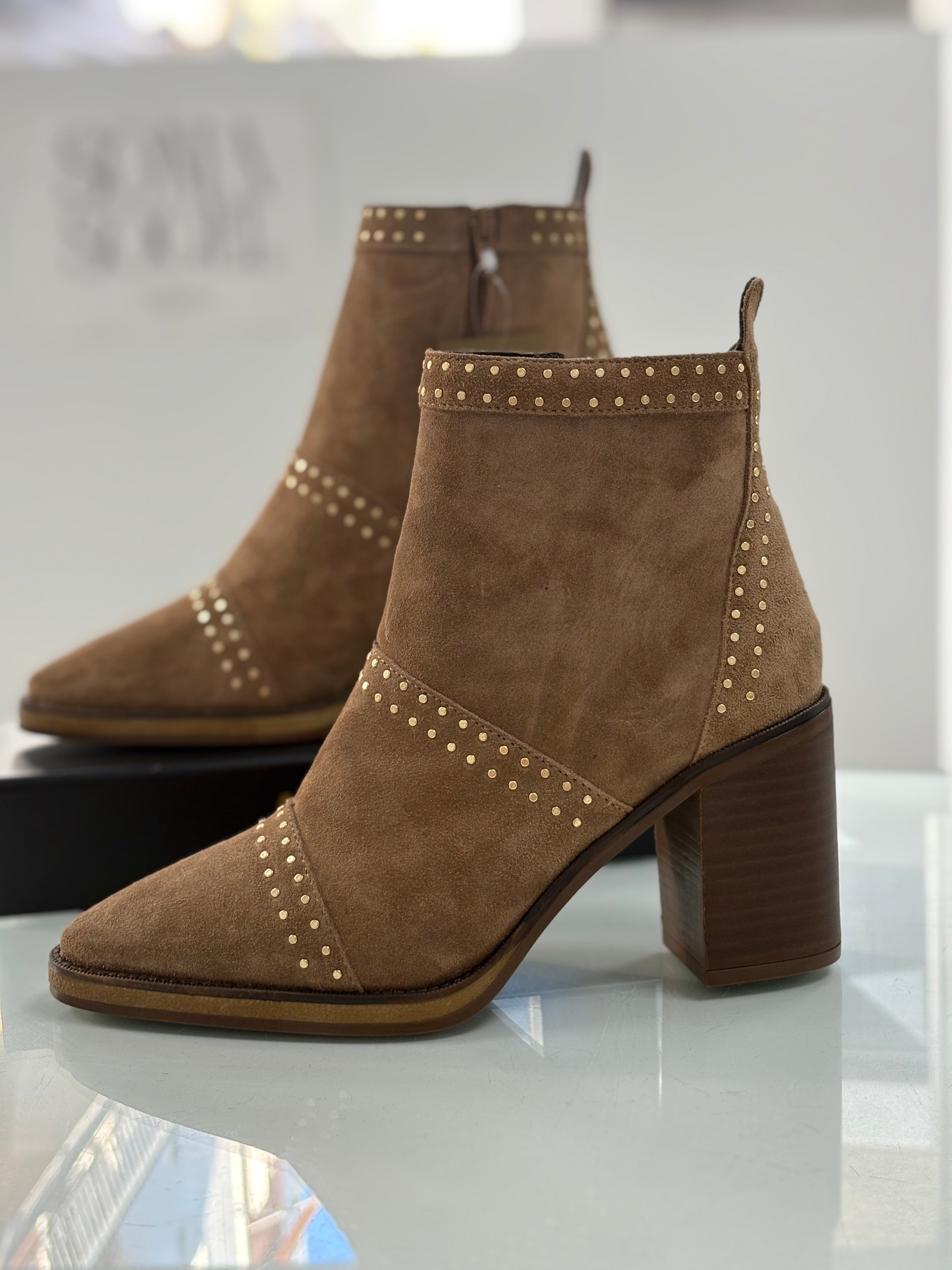 Alpe invierno - Botín tacha tacón - Camel