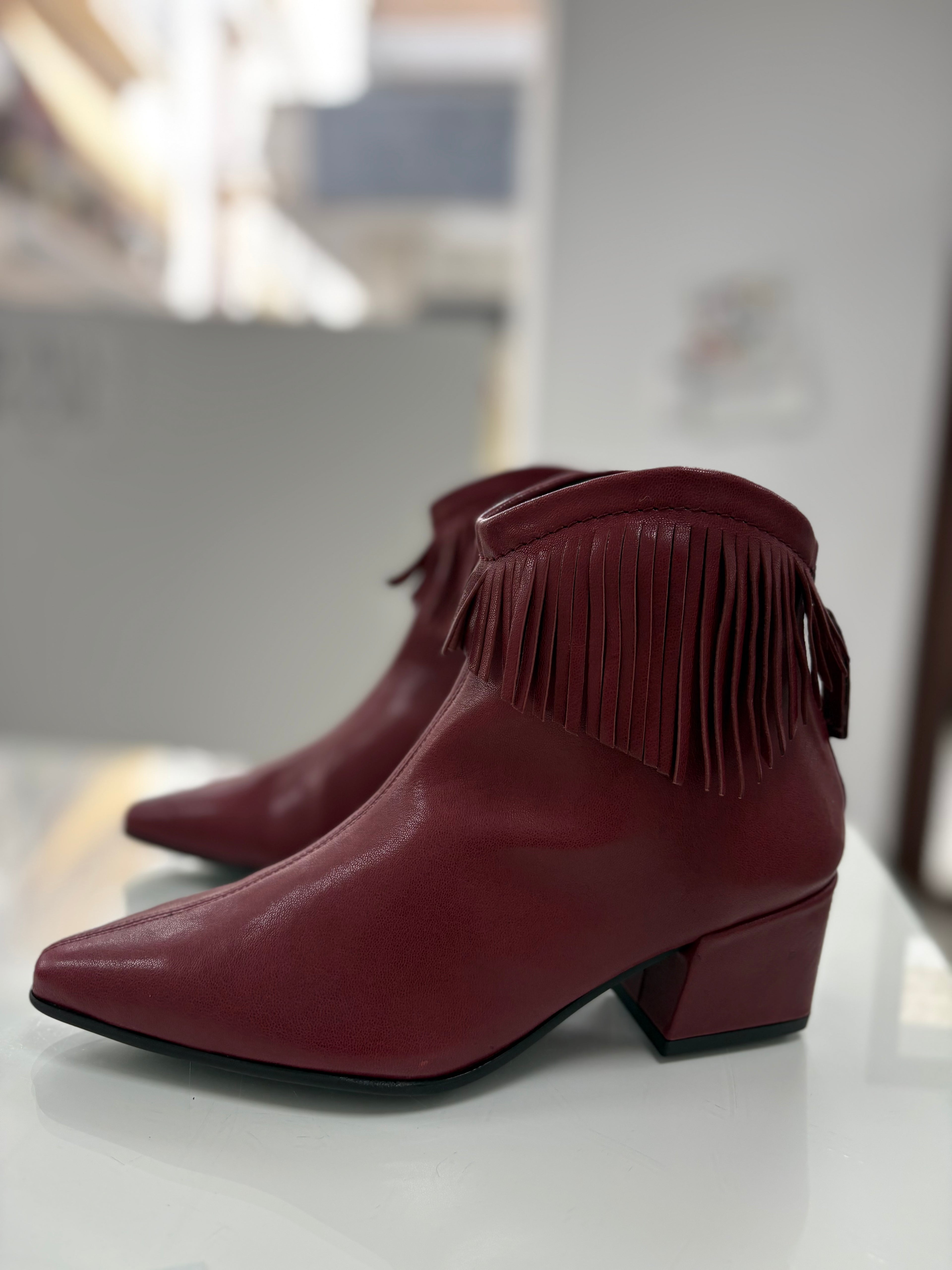 Pedro Miralles - Weekend - Botin flecos - Burdeos